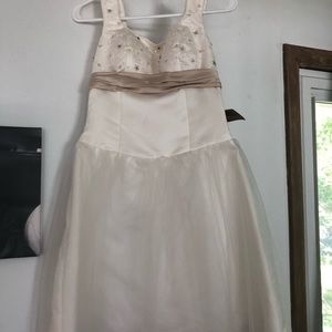 Wedding Dress w/tags